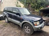 Mitsubishi Pajero 3.2 Diesel V60 - gebrauchte Mitsubishi Pajero aus dem Jahr 2001