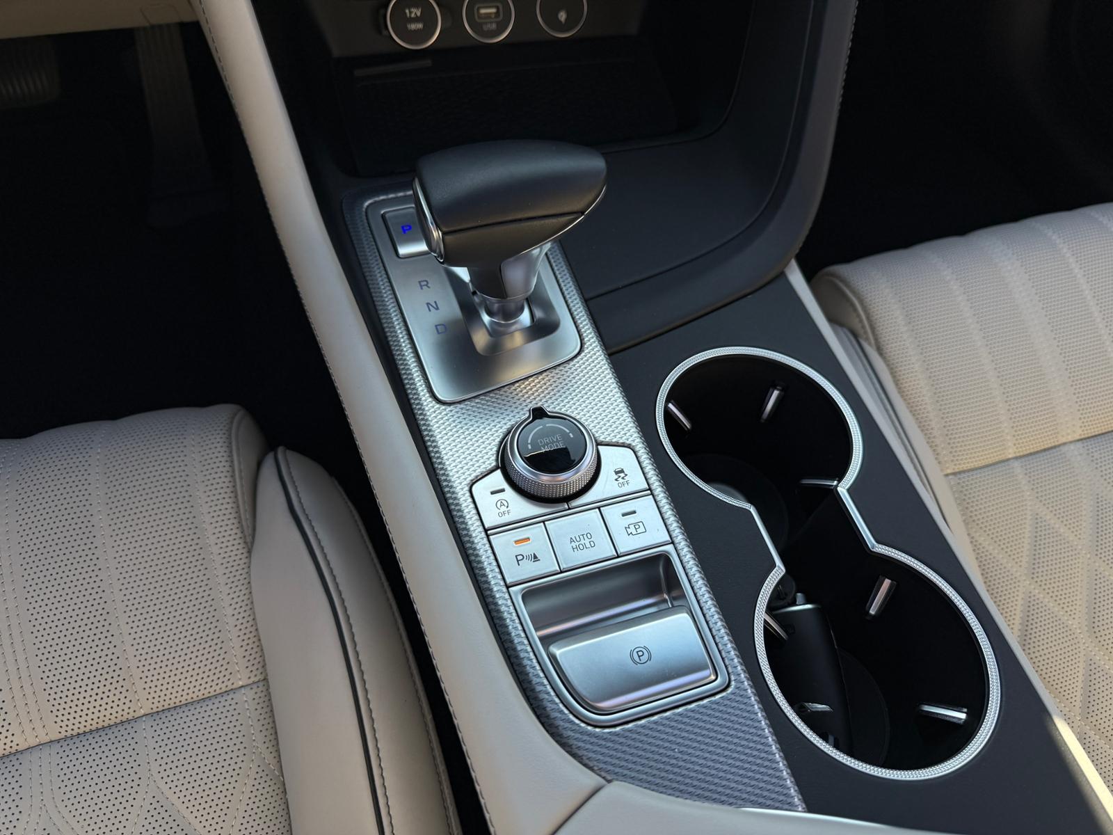 Genesis G70  SB  Luxury AWD PANO 360° HUD -HELLES LEDER-