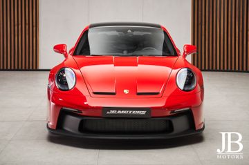 Porsche 992 - 4