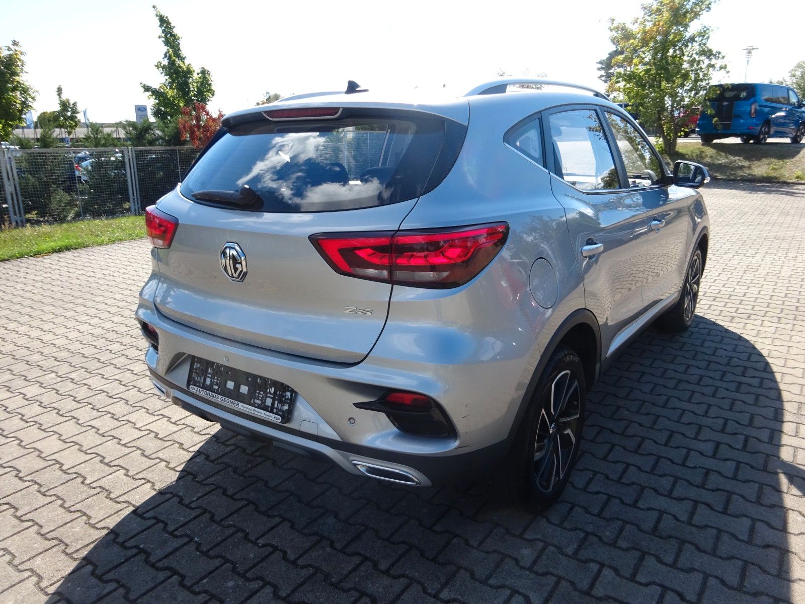 MG ZS
