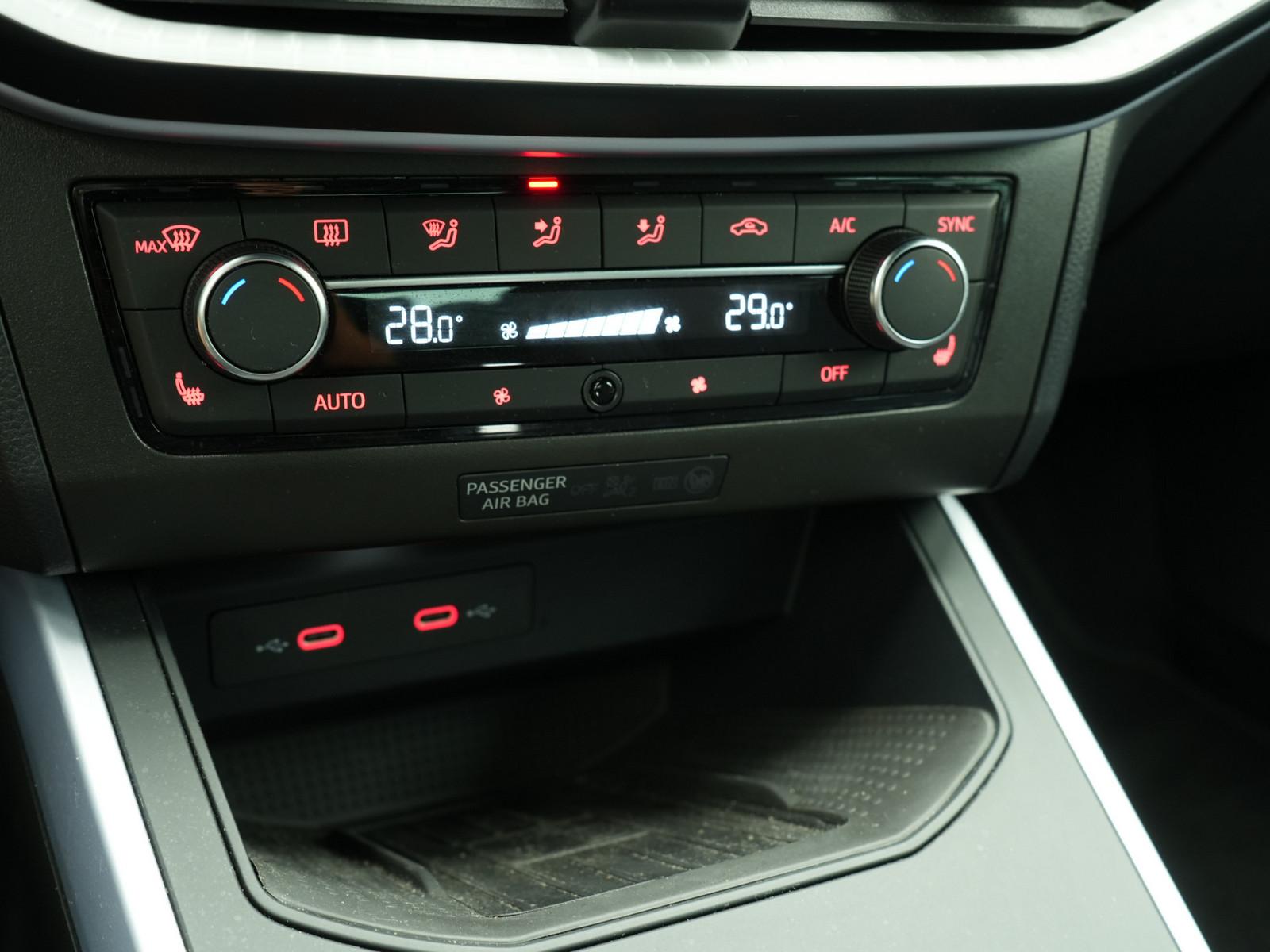 Seat Arona FR DSG KEYLESS PDC KAM ACC NAVI LED VIRT
