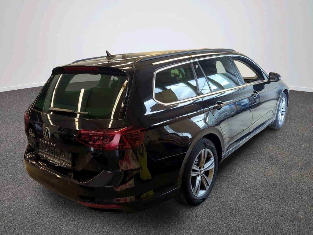 Volkswagen Passat Variant 2.0 TDI Business Matrix AHK imagem 2