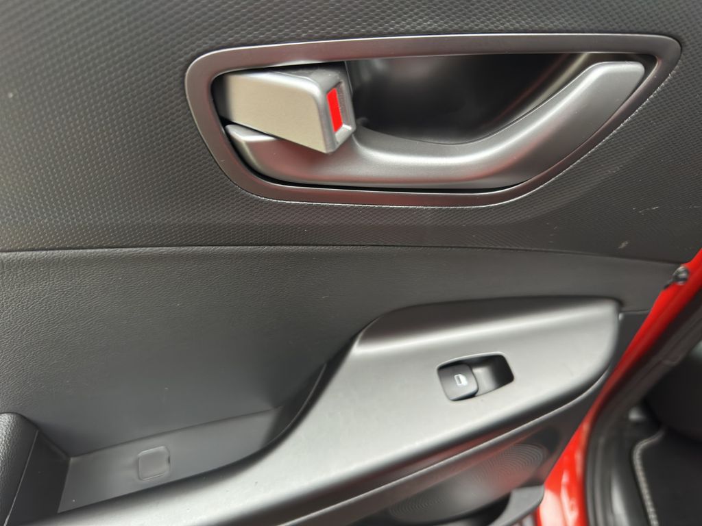 Hyundai KONA ELEKTRO STYLE + NAVIGATION - SOH 91,8%