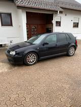 Volkswagen Golf 4 GTI 1.8t 180ps - Volkswagen Golf aus 2003: GTI