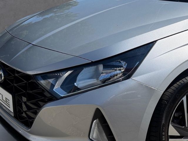 Fahrzeugabbildung Hyundai i20 1.0 Edition 30 +KLIMA+RFK+PDC+SHZ+CARPLAY+UV