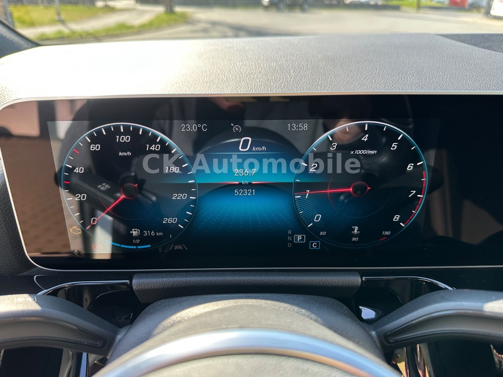 Fahrzeugabbildung Mercedes-Benz B 220 Progressive/Automatik/Navi/LED/Kamera