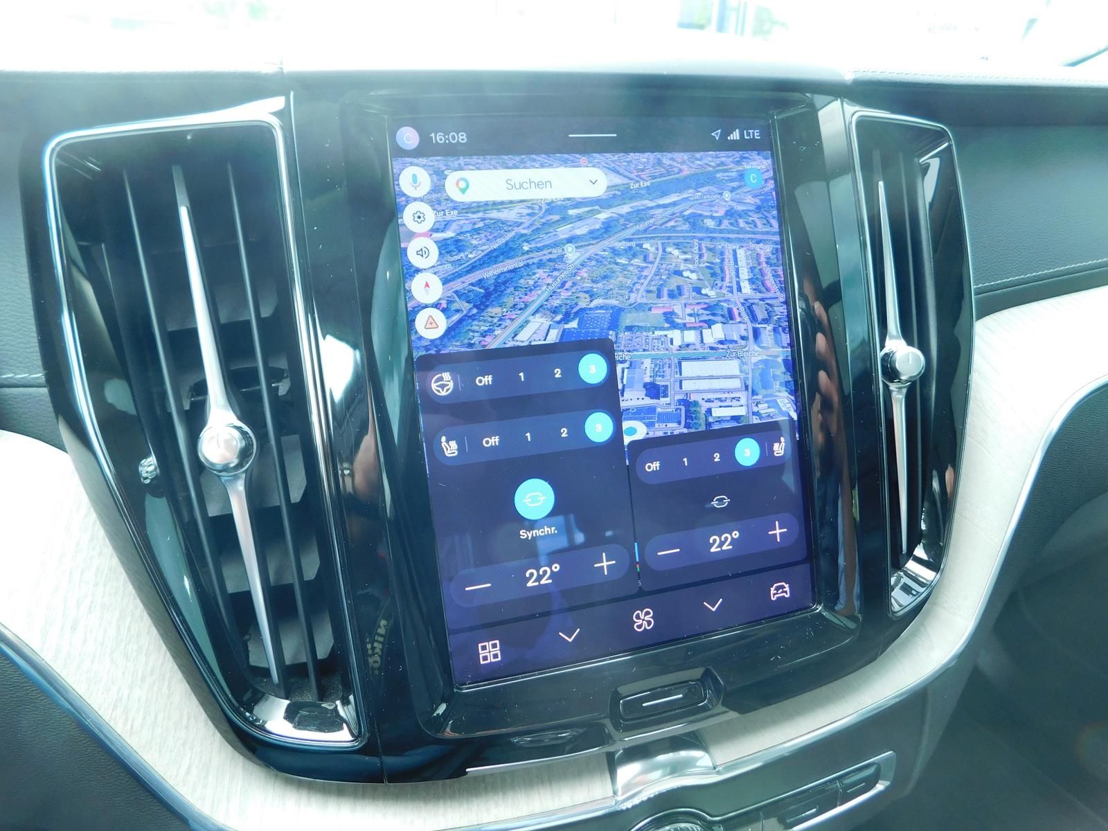 Fahrzeugabbildung Volvo XC60 T8 Recharge Inscription Plug-In Hybrid AWD