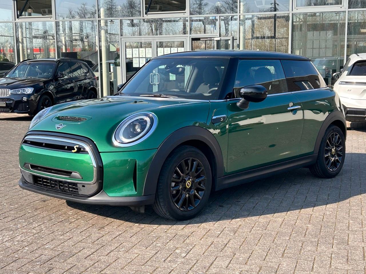 MINI COOPER SE Classic Trim / DAB / Apple CarPlay