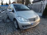 Mercedes-Benz A 180 ELEGANCE Autom-Klima-erst 29.000 KM-Sitzhz - gebrauchte Mercedes-Benz A 180 aus dem Jahr 2010