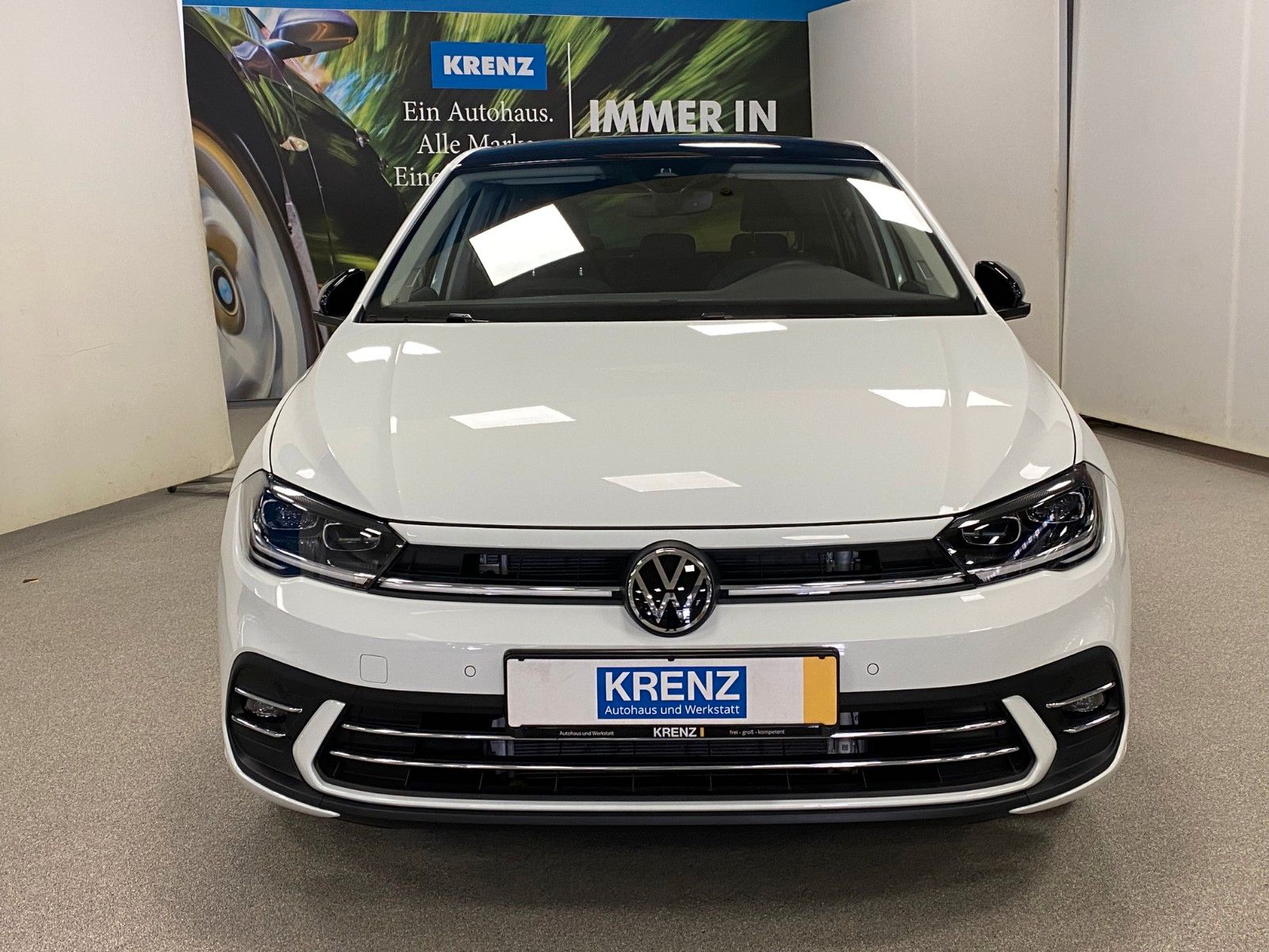 Fahrzeugabbildung Volkswagen Polo 1.0 TSI DSG STYLE+SPORT+IQ.LIGHT+16"ALU+ACC