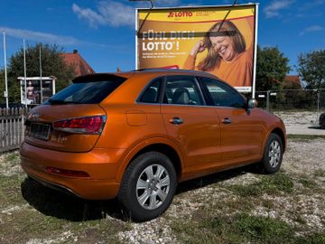 Audi Q3 - 4