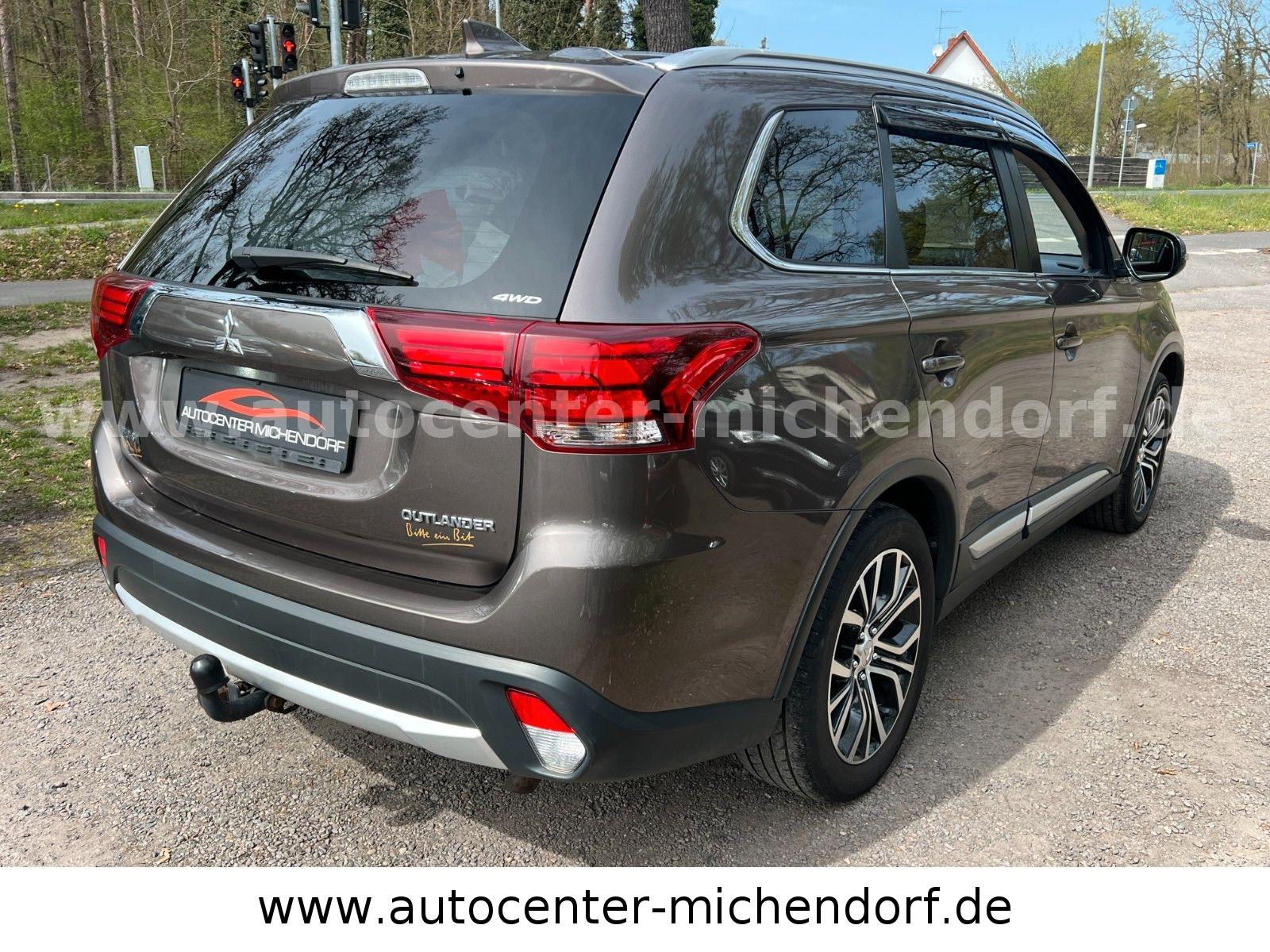 Mitsubishi Outlander *Automatik*AHK*8Fach bereift*4WD