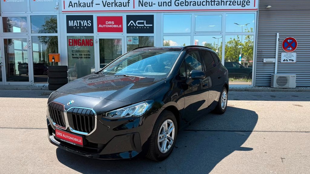 BMW 218 Active Tourer - 218i Active Tourer/Pano/SHZ/AHK