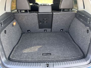 Volkswagen Tiguan - 8