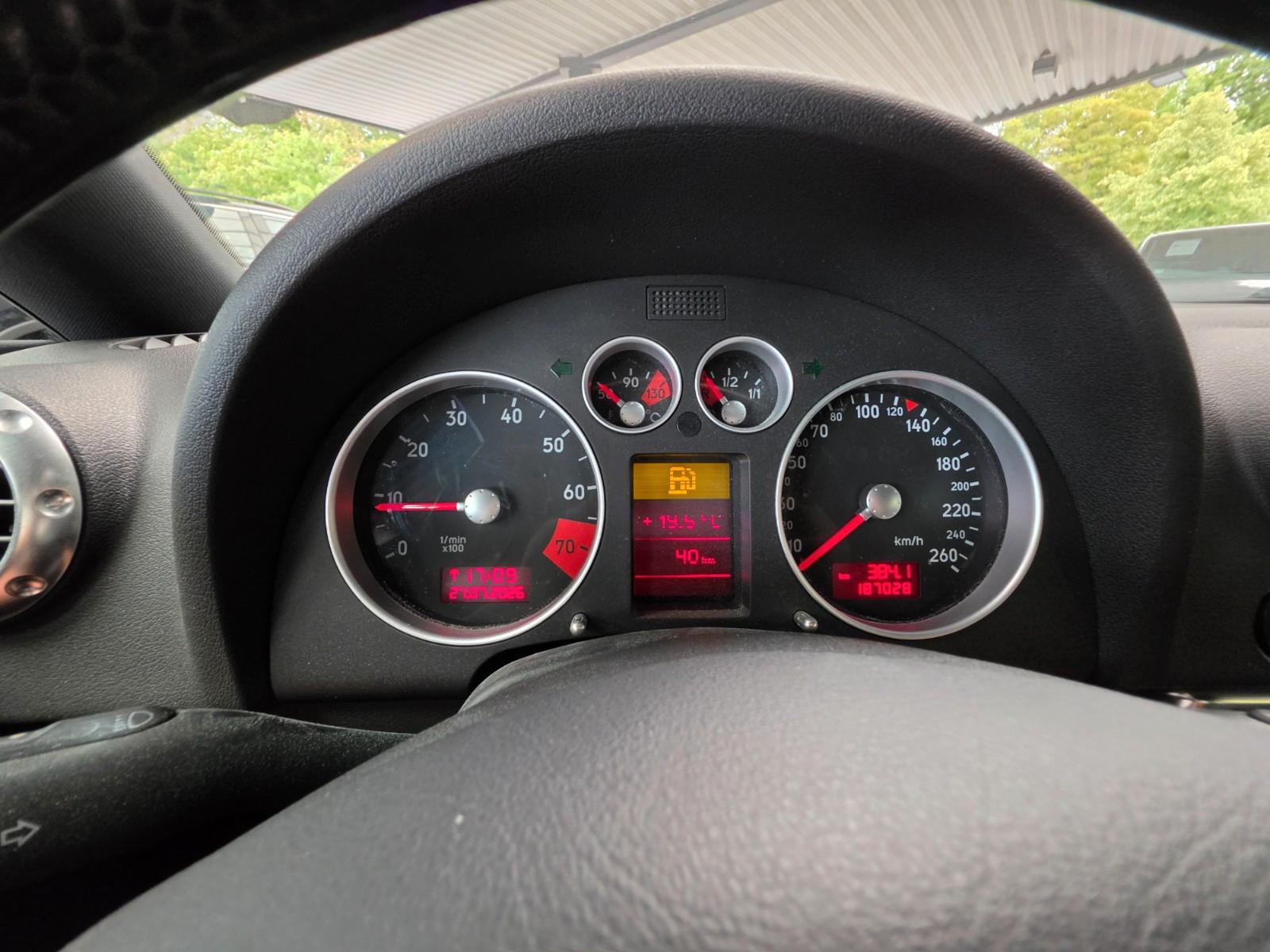 Audi TT Coupe 1.8T LEDER/Klima/LM-AW/Top
