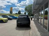 Peugeot 5008 Hybrid 145 Allure - 7 Sitzer Autos