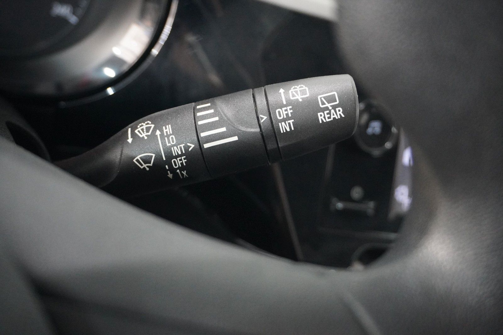 Fahrzeugabbildung Opel Corsa F 1.2 EDITION KLIMA/USB/TEMP./BT