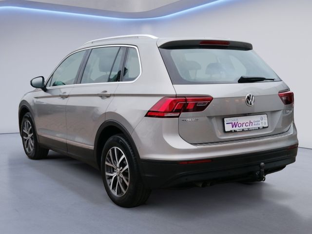 Tiguan 2.0TDI Comfortline KAMERA+PARKASSIST+AHK