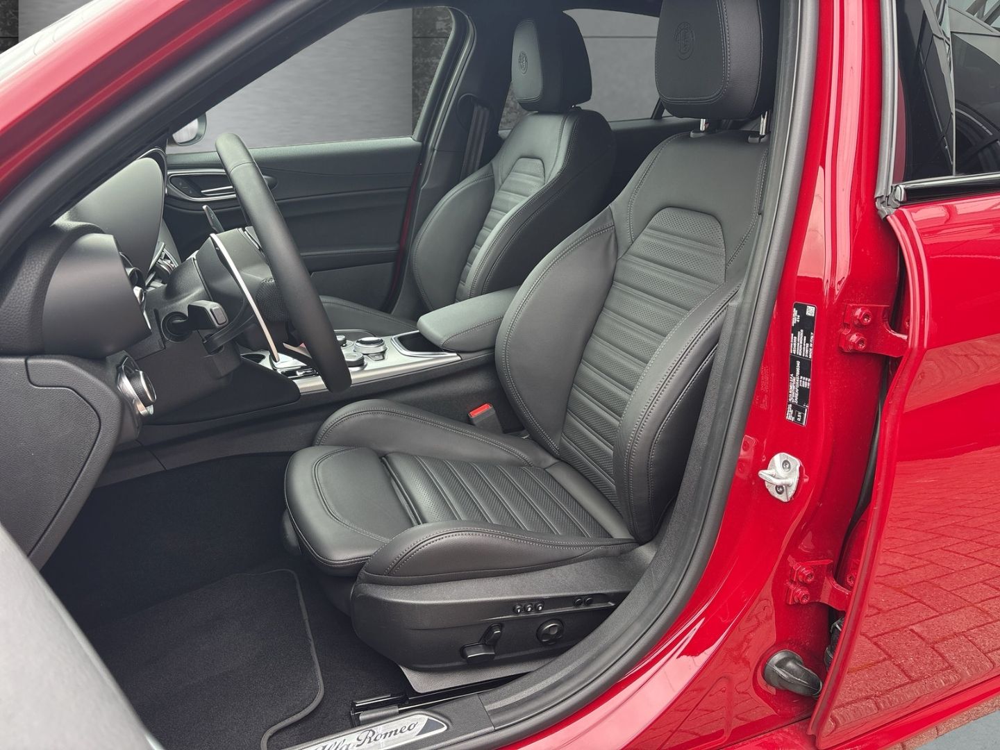 Alfa Romeo Giulia - Bild 8