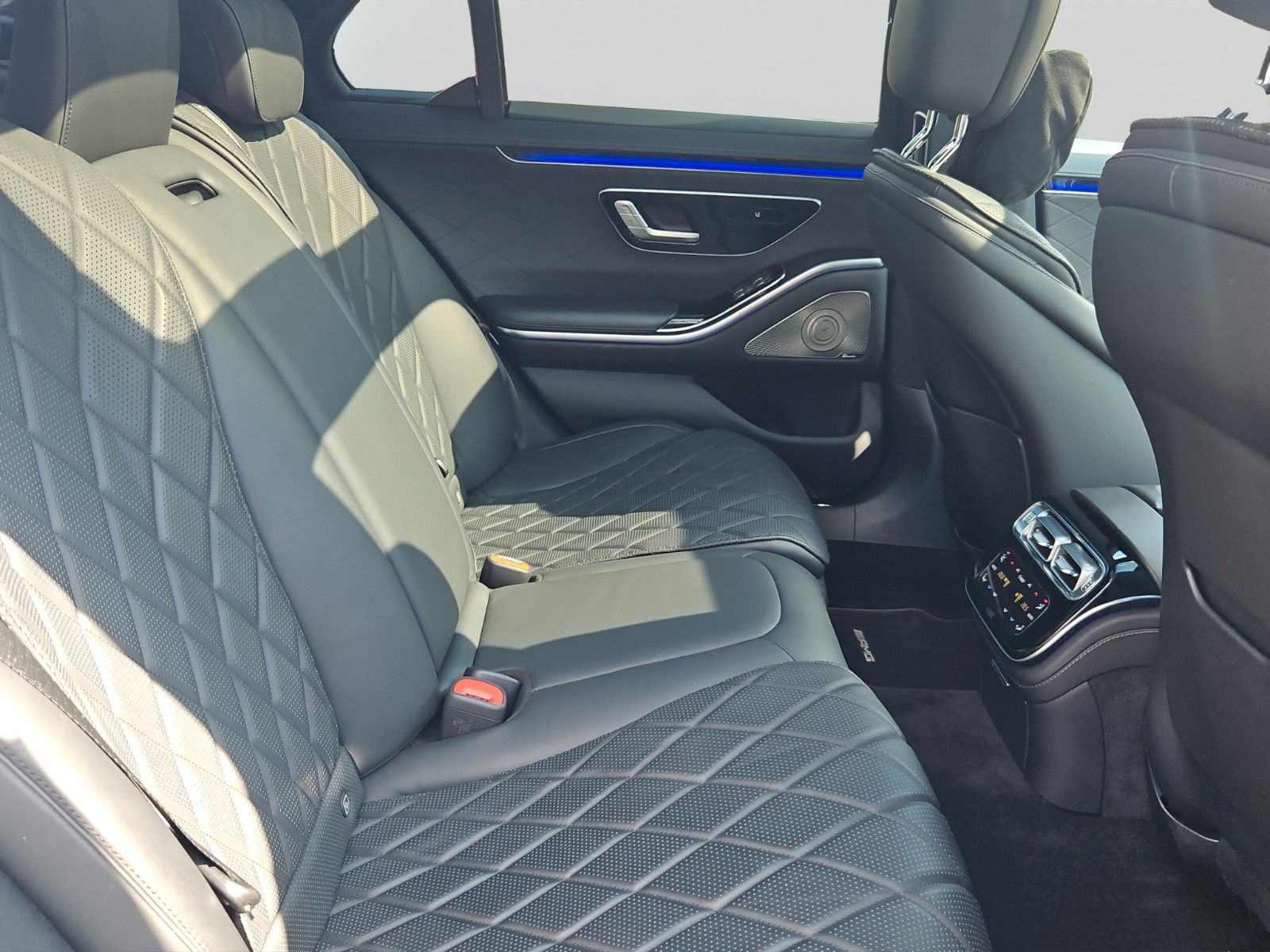 Mercedes-Benz S 400 d 4Matic AMG Styling Pano Burmester 360° foto 17