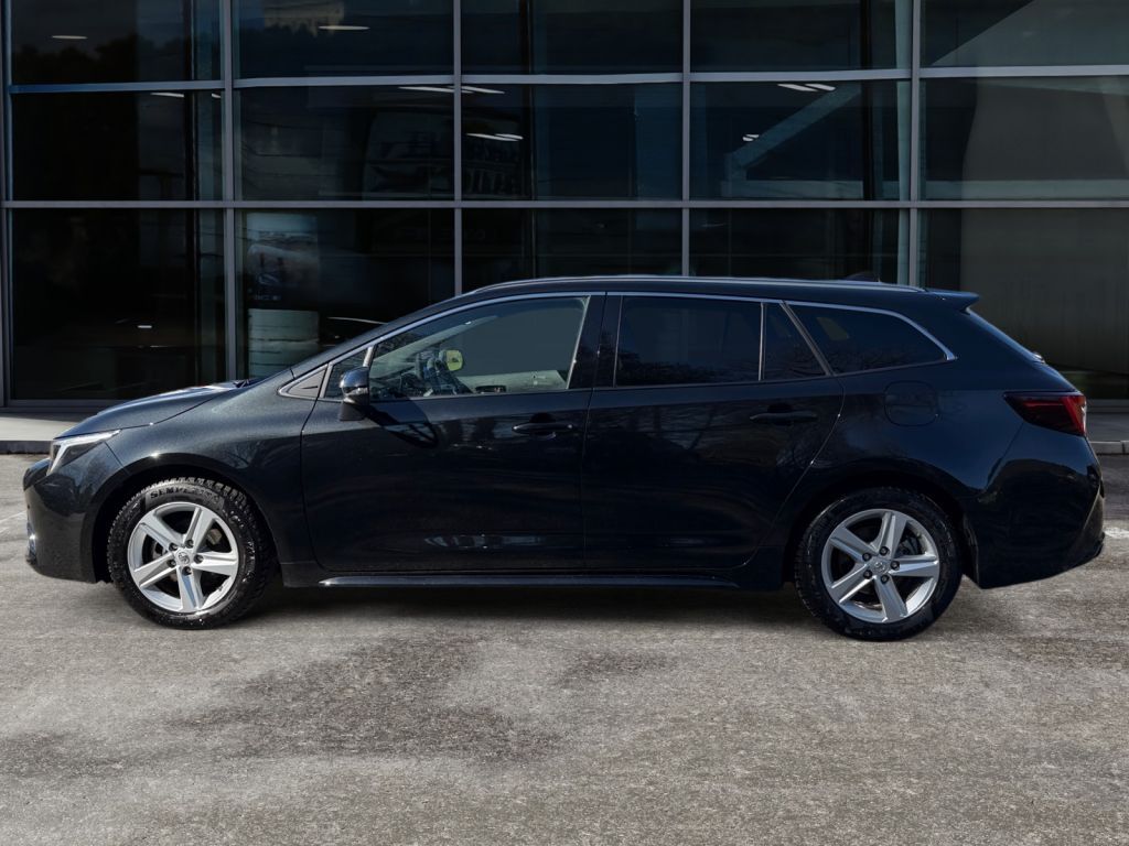 Fahrzeugabbildung Toyota Corolla 1.8 Hybrid Touring Sports Team Deutschla
