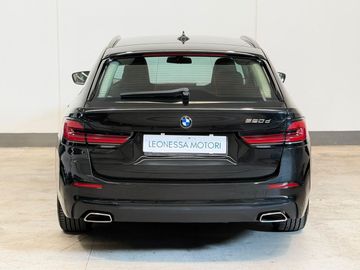 BMW 520 - 5
