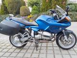 BMW R1100S mit Koffer und Superbikelenker - BMW K 1100