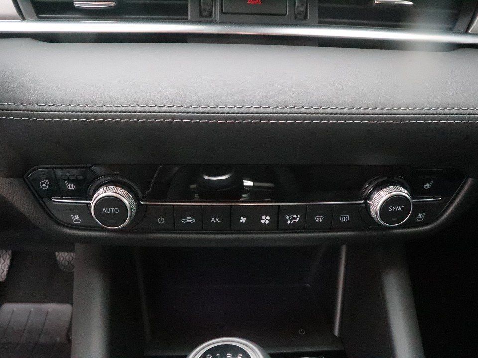 Fahrzeugabbildung Mazda 6 Exclusive-Line G-165 LEDER-S *Aktionspreis* NA