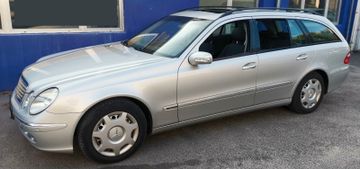 Mercedes E 220 - 2