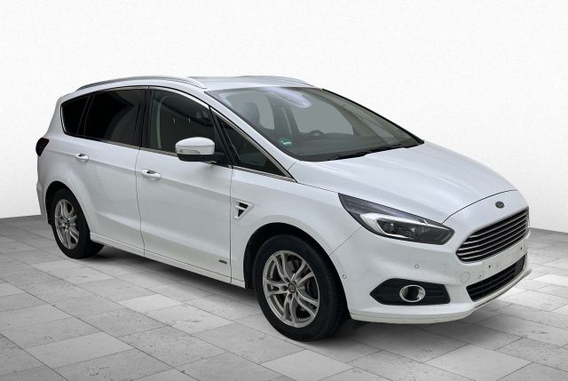 Ford S-MAX Titanium ALLRAD STHZG*AHK*ACC*DAB*Memory