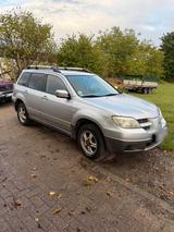 Mitsubishi Outlender  ( 1. Generation) -mi... - gebrauchte Mitsubishi Outlander aus dem Jahr 2005