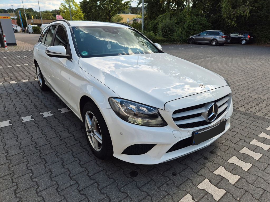 Image of Mercedes-Benz C 180