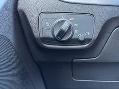 Fahrzeugabbildung Audi Q2 1.5 TSI Sport LED SHZ PDC VIRTUAL NAVI