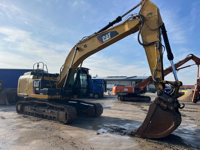 CAT 329 E