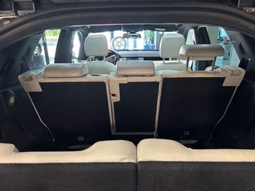 Land-Rover Discovery Sport - 10