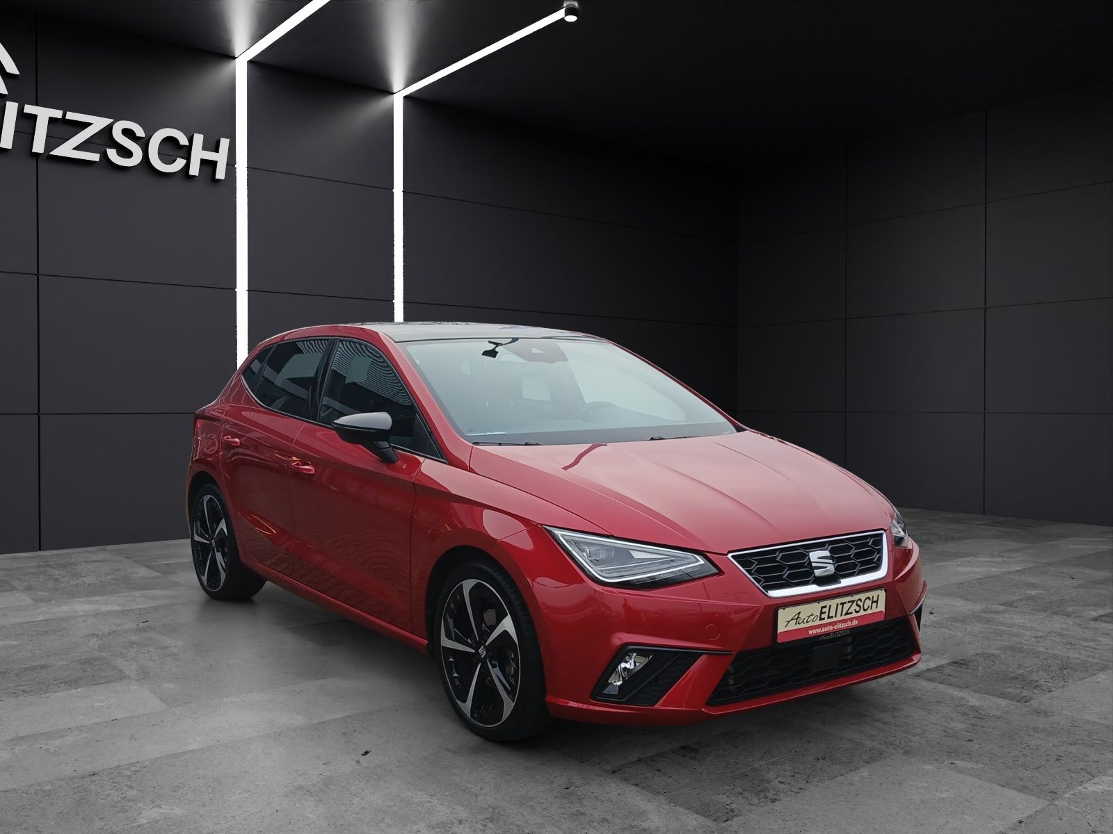 Fahrzeugabbildung SEAT Ibiza TSI FR DSG LED Pano 18''