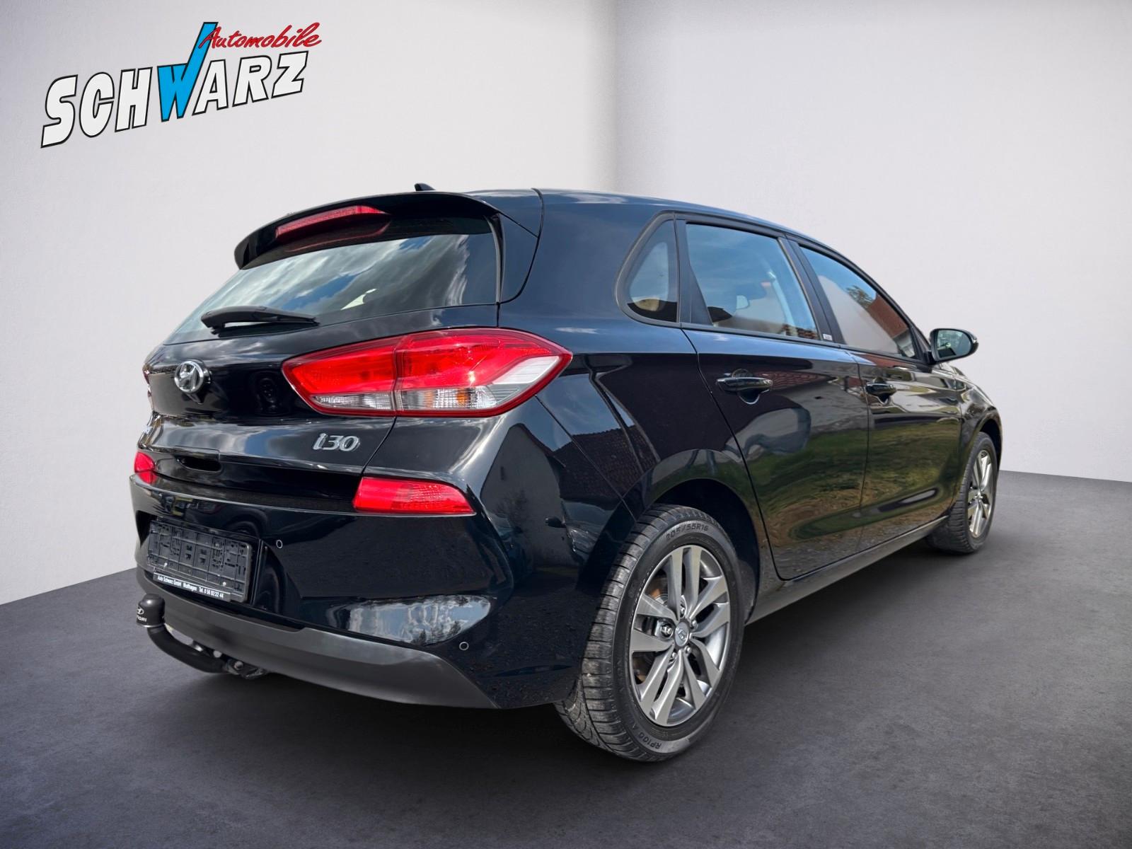 Hyundai i30 1.4 Select/Navi
