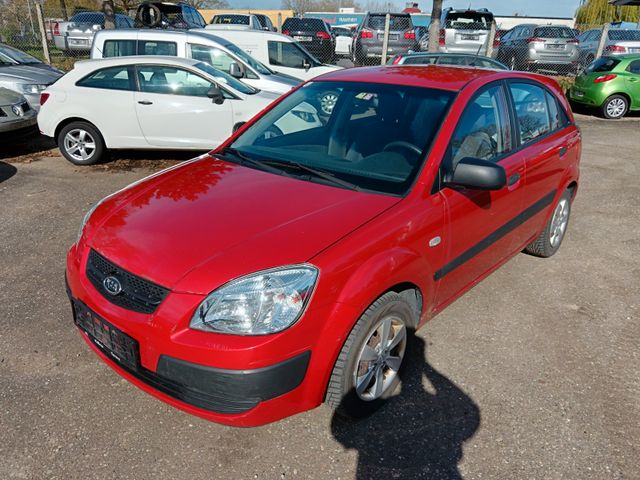 Kia Rio 1.4 EX Basis