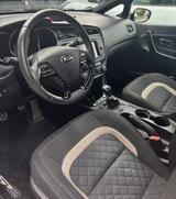 Kia cee'd / Ceed 1.6 CRDi GT Line mit Panoramadach - Kia cee'd / Ceed von privat