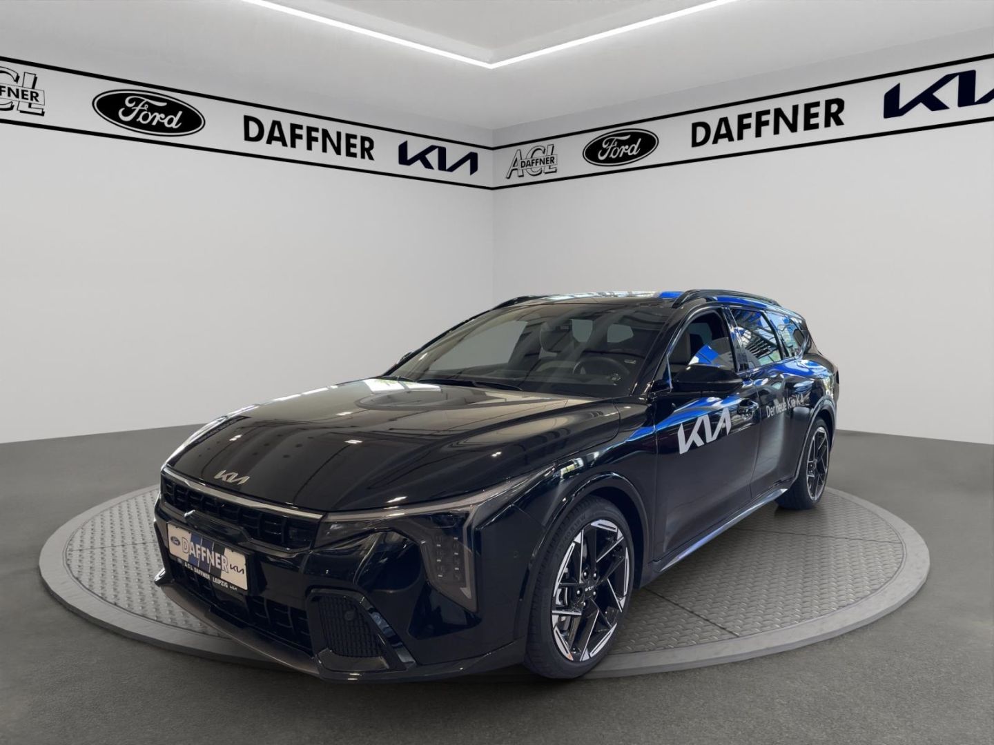 Fahrzeugabbildung Kia K4 1,6 GT-Line totWinkelASS PANO Kamera Navi LED