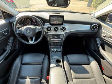 Mercedes CLA 200 Shooting Brake - 10