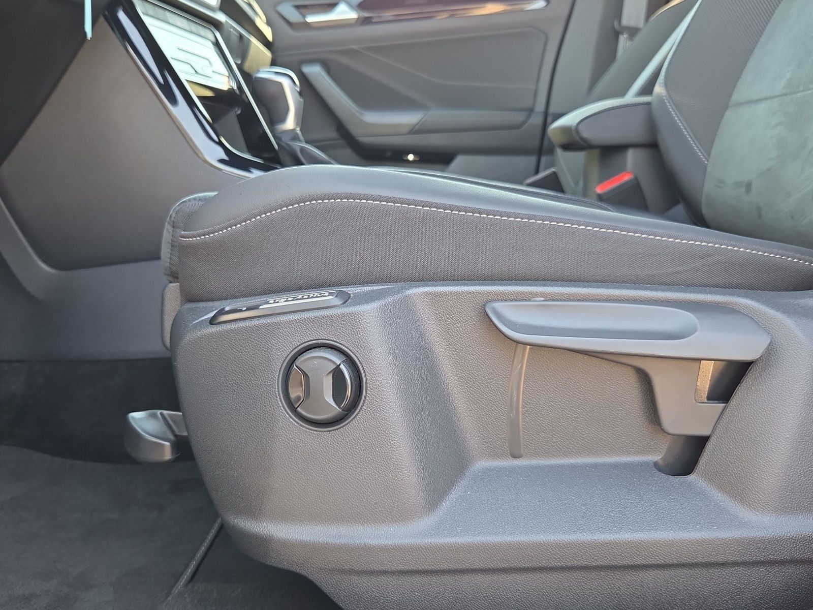 Volkswagen T-Roc - Bild 19