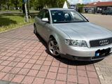 Audi A4 1.6 1hand Klimatronic Sitzheizung ... - gebrauchte Audi A4 aus dem Jahr 2001