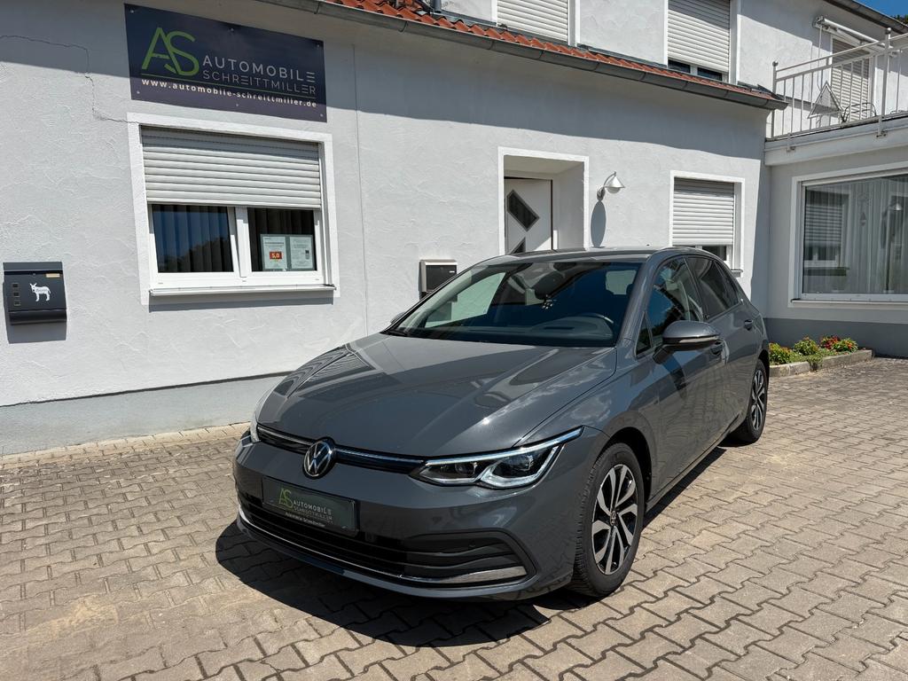 Volkswagen Golf 8 STANDHZG LED SHZ HUD KAMERA PDC ACC CT 2023