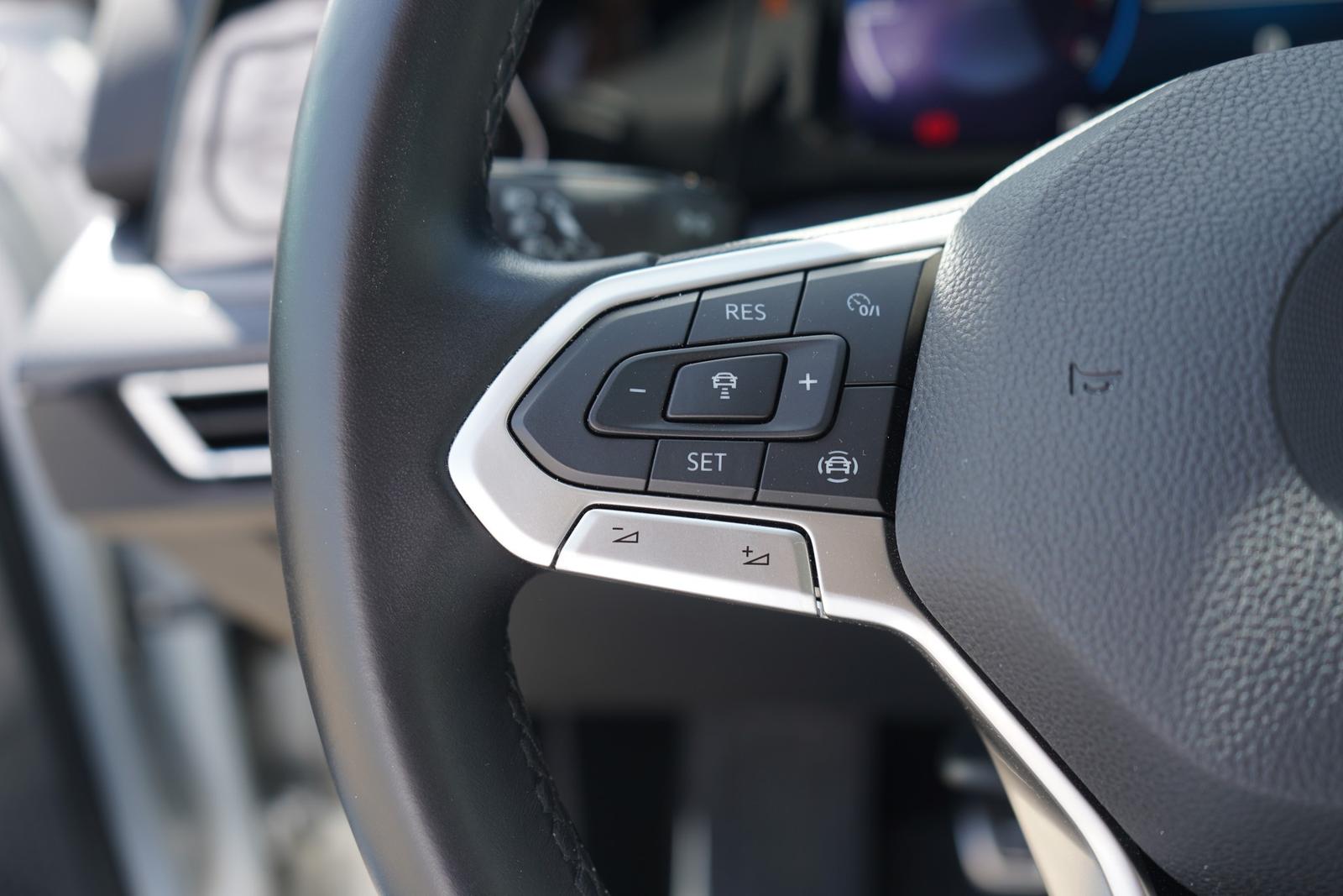Volkswagen Golf VIII 1.0 TSI United LED Navi ACC Kamera DAB, миниатюра 25