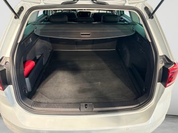 Volkswagen Passat Variant - 10