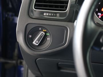 Volkswagen Golf Variant 1.5TSI ACC NAVI ERGO KAMERA AHK