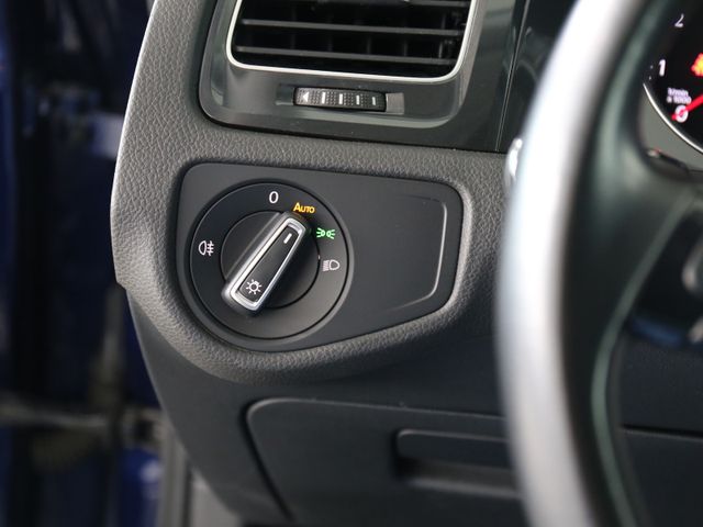 Volkswagen Golf Variant 1.5TSI ACC NAVI ERGO KAMERA AHK