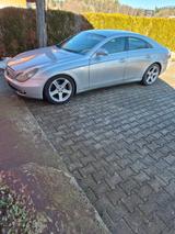 Mercedes-Benz CLS 320 CDI - - silberne Mercedes-Benz CLS 320