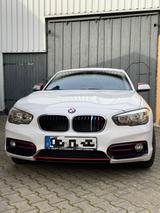 BMW 118i Sport Line Sport Line ++Unikat++ - BMW 118 mit Anhängerkupplung